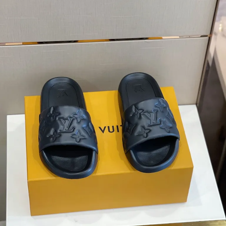 Louis Vuitton Shoe 